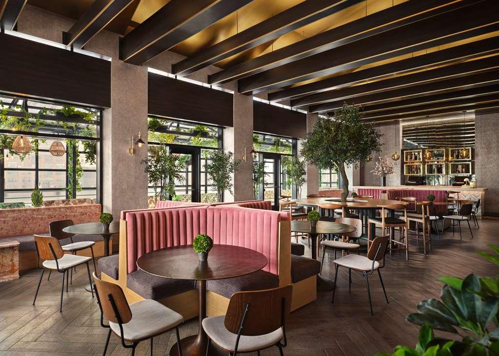 Gansevoort Meatpacking Hotel New York Restaurant foto The interior of the restaurant