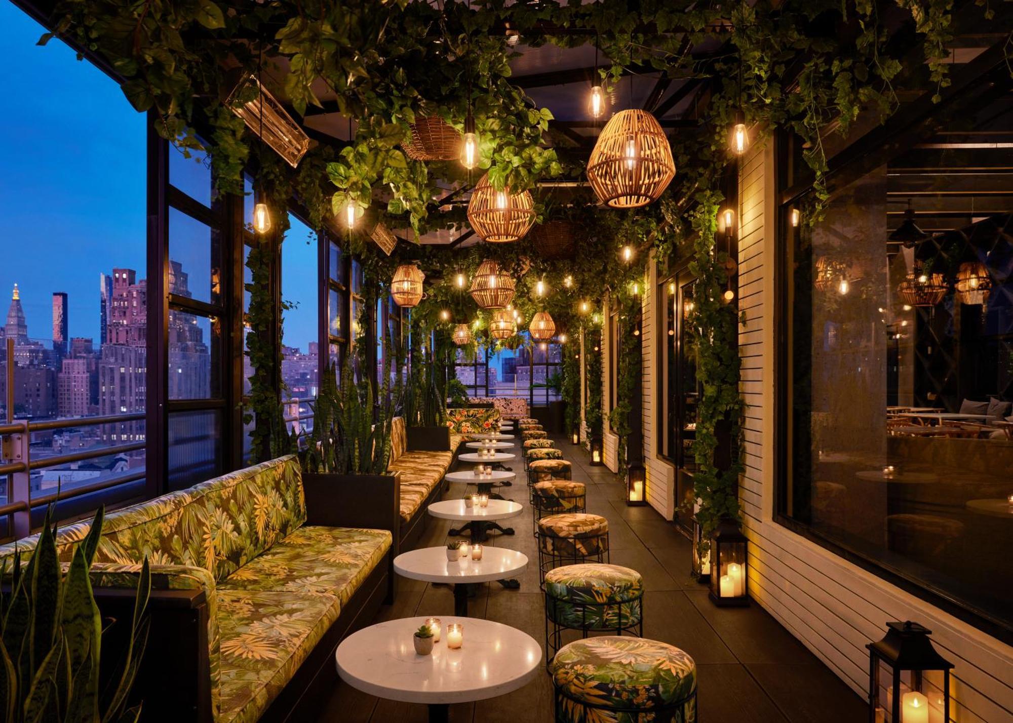 Gansevoort Meatpacking Hotel New York Exterior foto The Green Room